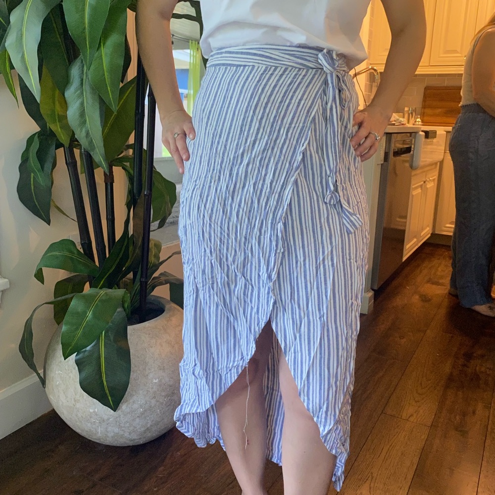 Wrap MIDI skirt